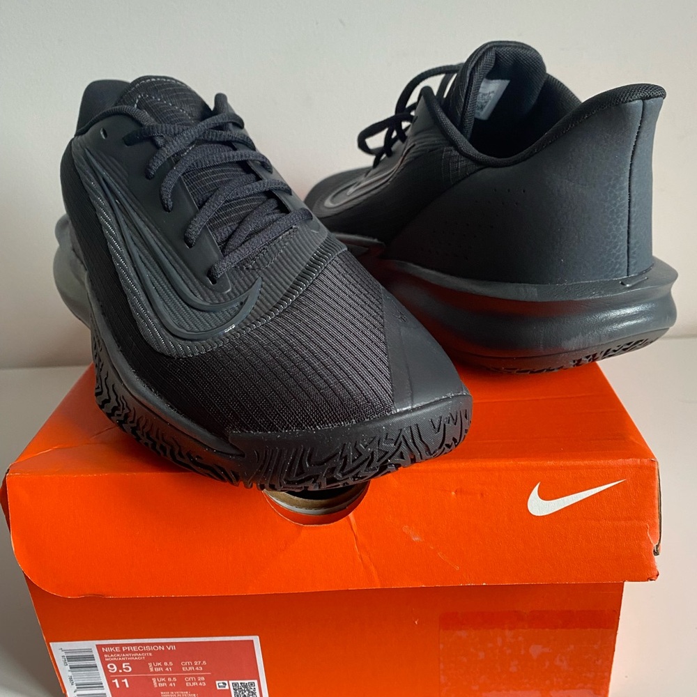 Brand New- Nike Men's Black Precision VII Shoes